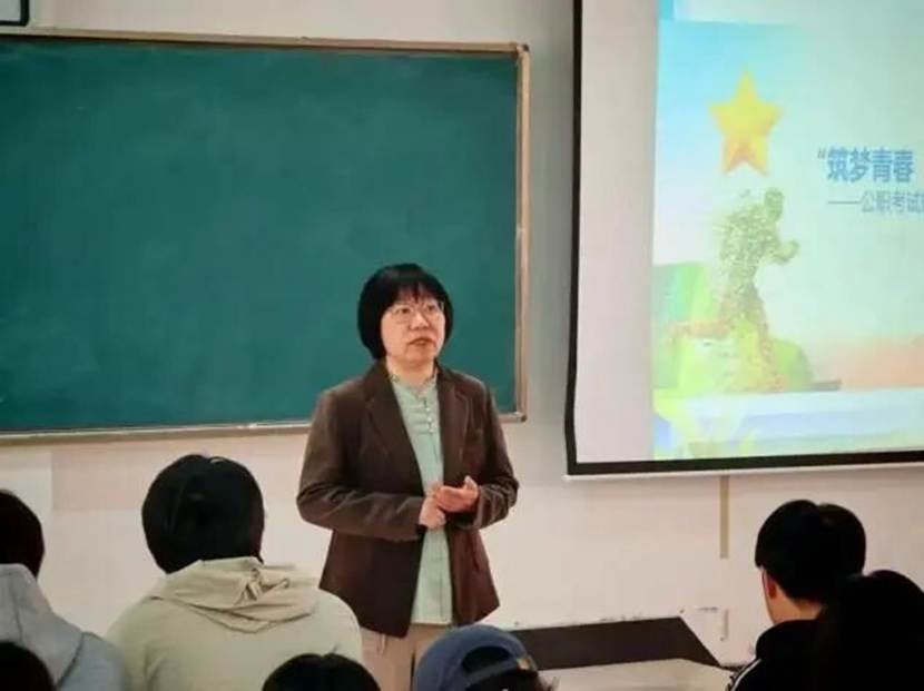 5f76ce8750049bfe3a3054d8ca5703f1f0473389