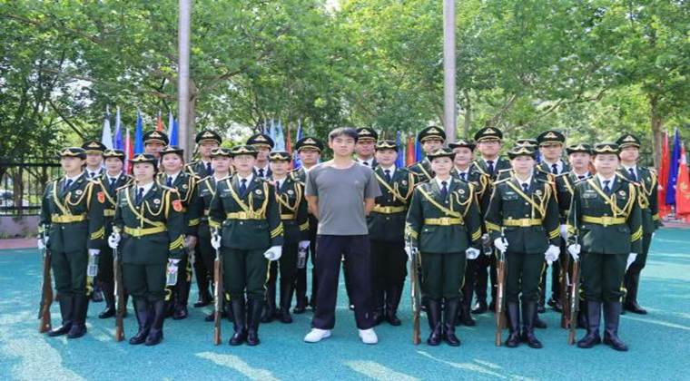 c2d04741e757a1396c24b1c66a8adbf2