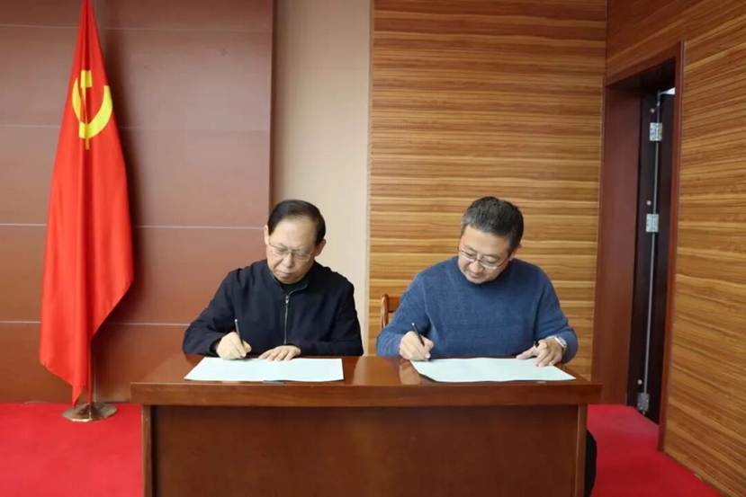 914bf878def351fca3126371f1fa6e7c40587767